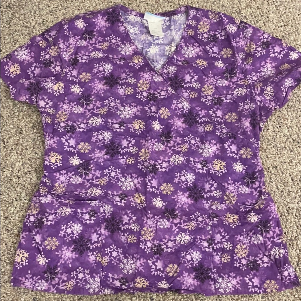 Scrub top